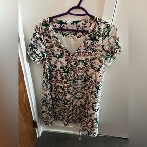 Flowered t shirt dress with flare